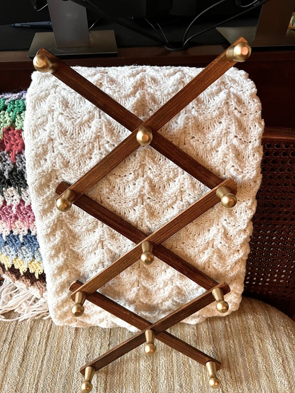 Solid Wood Accordion Rack, Dark with Gold Pegs